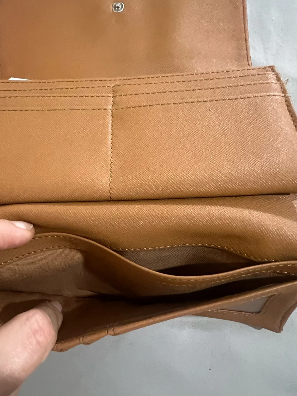 Fossil Women's Deep Wine Leather Wallet with Logo Plaque